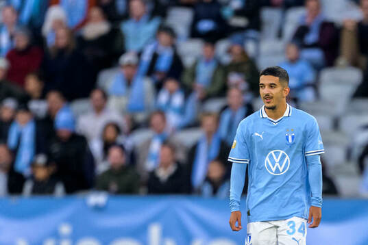Malmö FFs Zakaria Loukili deppar