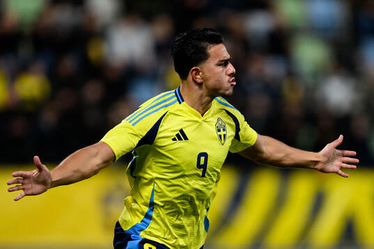 Jusef Erabi of Sweden celebrates
