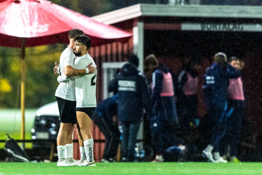 FC Järfällas Anthony Portilla deppar