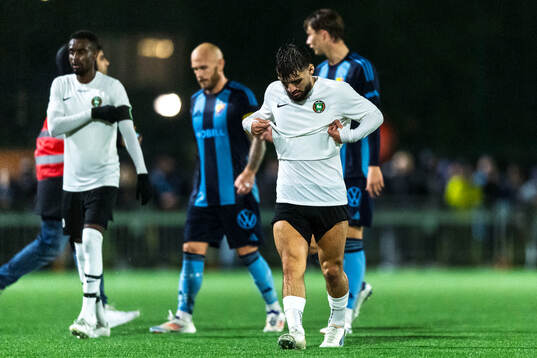 FC Järfällas Anthony Portilla deppar