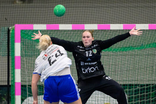 Önnereds målvakt Maja Wahlgren