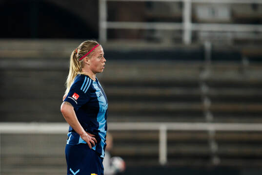 Djurgårdens Therese Åsland deppar