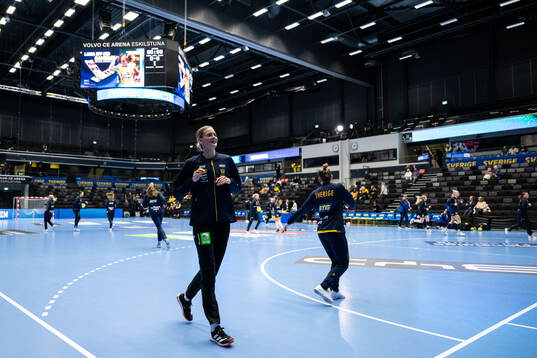 Goalkeeper Johanna Bundsen of Sweden