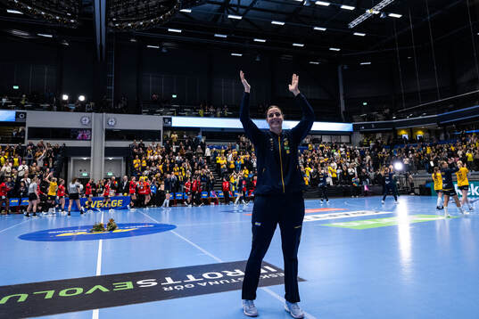 Carin Strömberg of Sweden celebrate