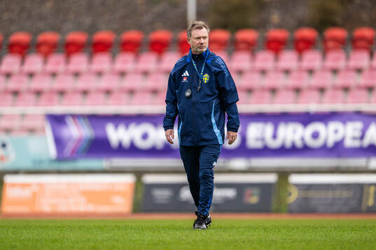 Head coach Peter Gerhardsson of the Swedish women's