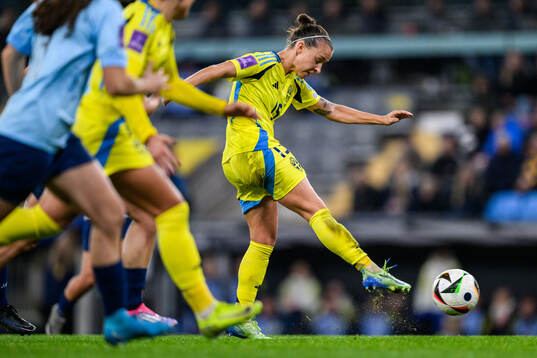 Julia Zigiotti Olme of Sweden scores 4-0
