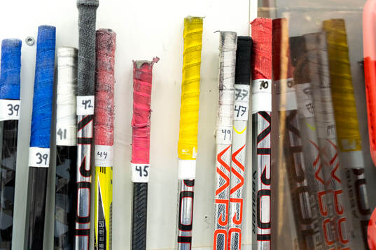 Göteborgs spelares hockeyklubbor
