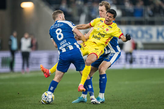 IFK Göteborgs Jonas Bager och Kalmars Romario Pereira