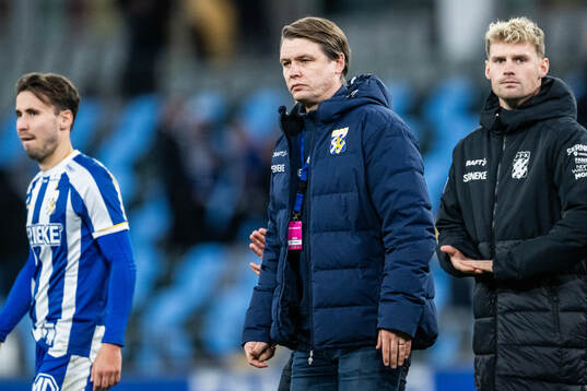 IFK Göteborgs tekniske direktör Ola Larsson deppar