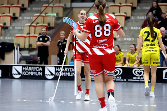 Pixbos Klara Loneberg jublar