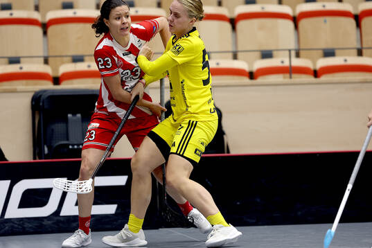 Pixbos Isabelle Gerig och Endres Elin Roos