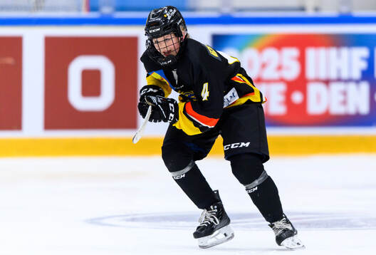 Södermanlands Ebba Hesselvall jublar