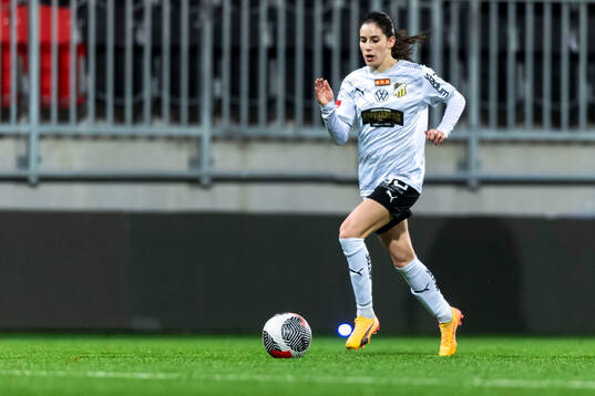 Häckens Clarissa Larisey