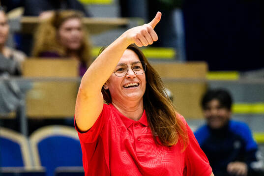 Head coach Anna Montanana of Great Britain