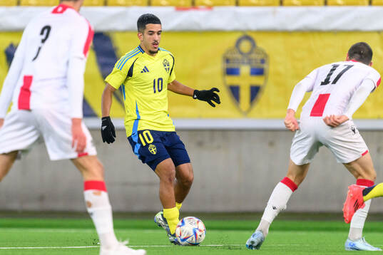 Zakaria Loukili of Sweden