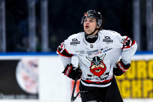 Nybro Vikings Alex Ciernik deppar