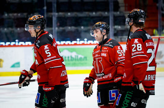 Örebros Gustav Backström, David Quenneville och Linus