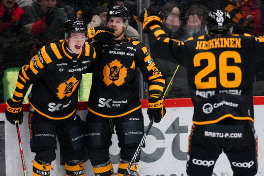 Skellefteås Rasmus Bergqvist , Oscar Lindberg och Anton