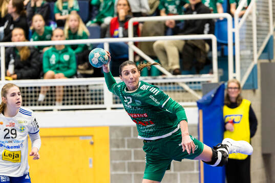 Skurus Kaja Stojilkovic
