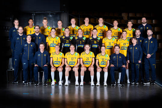 Sveriges damlandslag i handboll (Bakre raden fr.v.