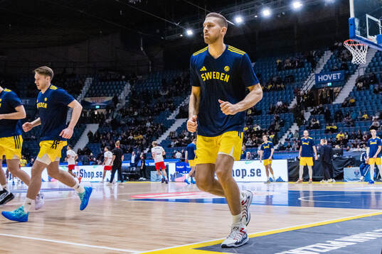 Christopher Czerapowicz of Sweden