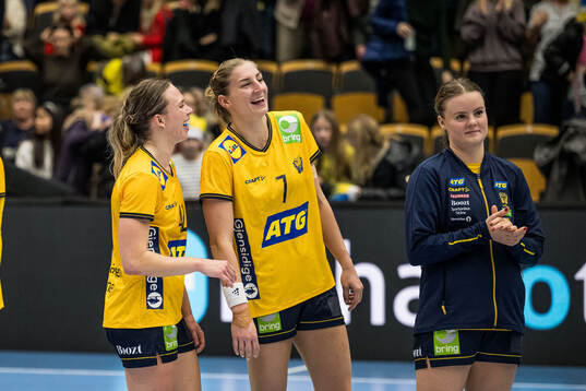 Jenny Carlsson, Linn Blohm and Elin Hansson of Sweden
