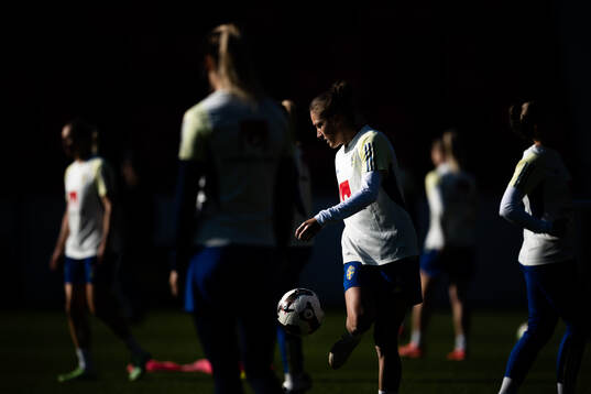 Bläddra bland fler bilder av Football, Women's Euro Qualifier, Sweden, Training