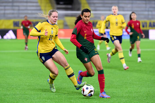 Alice Bergström of Sweden and Joana Caires Silva of