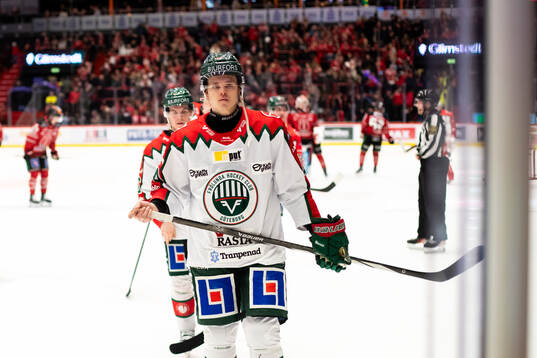 Frölundas Noah Dower Nilsson deppar
