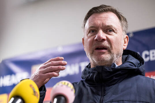Head coach Peter Gerhardsson of Sweden