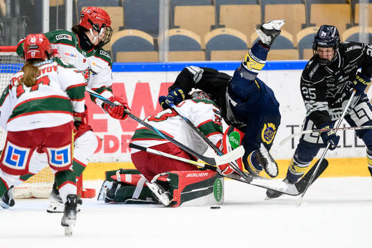 Modos målvakt Andrea Brändli