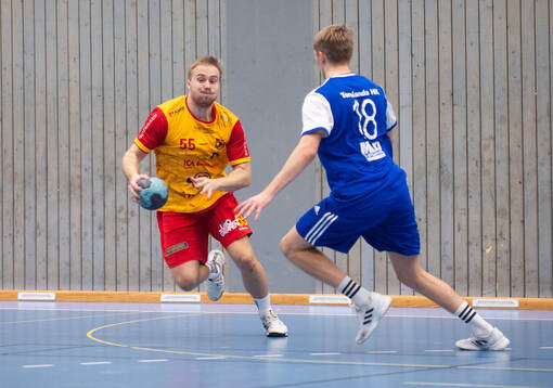 Vinslövs Fabian Nygren stegar förbi och gör mål och i