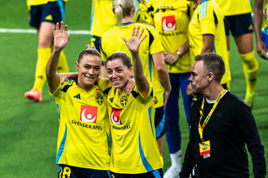 Fridolina Rolfö and Linda Sembrant of Sweden celebrate