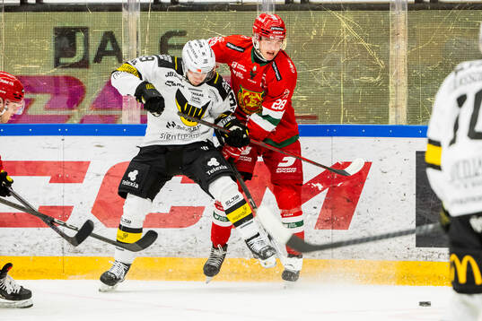 Västerås Elias Ekström och Moras Gabriel Säll
