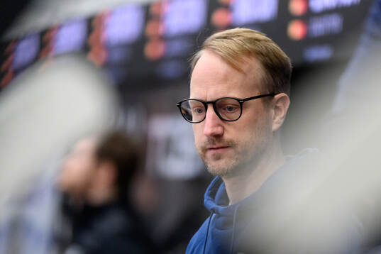 HV71s läkare Jonas Kalman