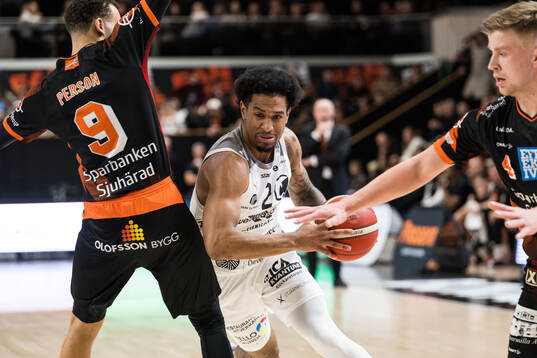 Norrköpings Devonté Green och Borås Andreas Person
