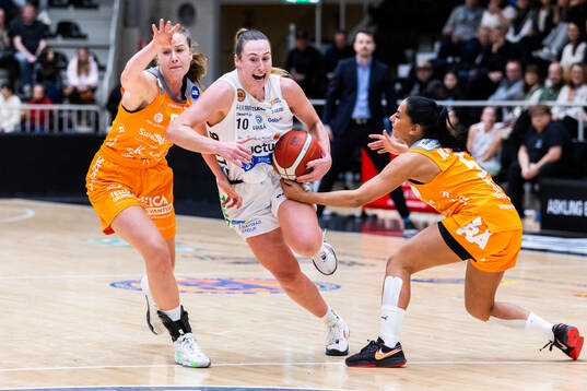 Bläddra bland fler bilder av Basket, SBL Dam, Norrköping - Luleå