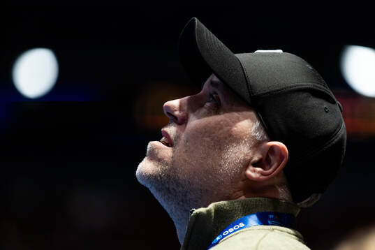 Head Coach Thomas Brottman of Sweden