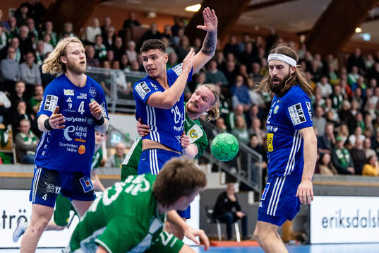 Ystad IFs Liam Hultberg och Hammarbys Henrik Olsson