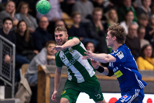 Hammarbys Oliver Wigmark och Ystad IFs Kristian Faurholt