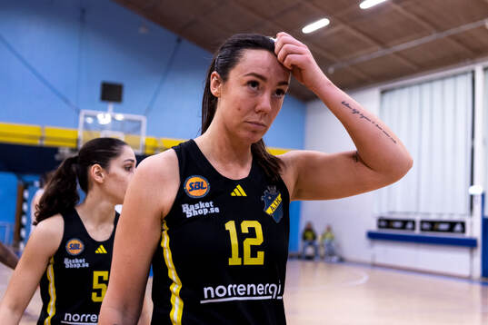 AIKs Ebba Stenman deppar