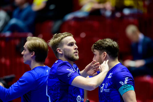 Heikki Iiskola of Finland celebrates the 4-1 goal