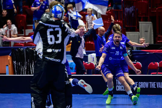 Nico Salo of Finland celebrates