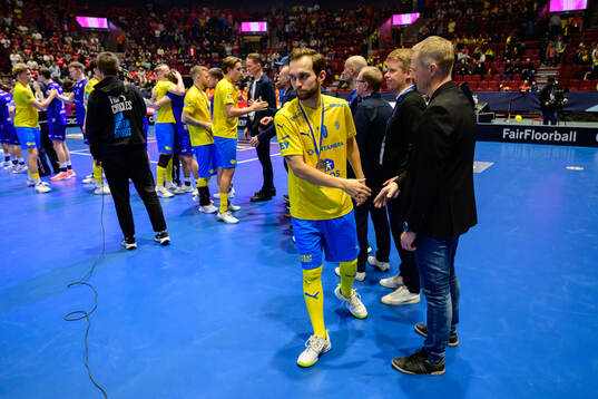 Albin Sjögren of Sweden looks dejected