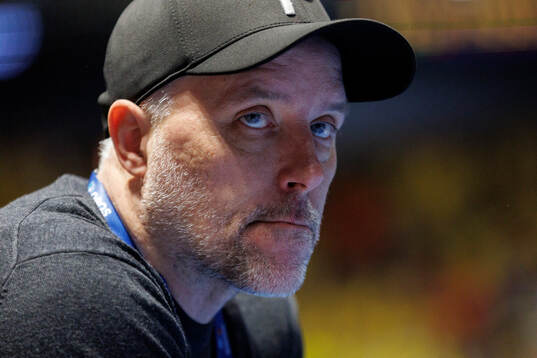 Head coach Thomas Brottman of Sweden