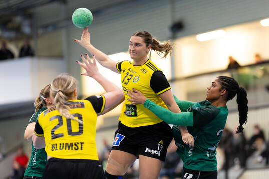 Sävehofs Irma Kocanovic och Önnereds Isabelle Rydén