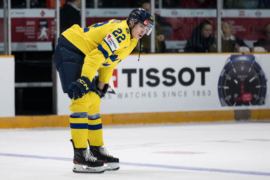 Anton Wahlberg of Sweden looks dejected