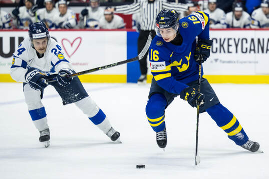 Jesse Nurmi of Finland and Felix Unger Sörum of Sweden
