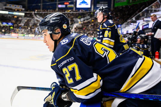 HV71s Jonathan Ang