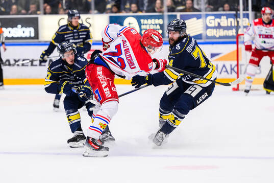 Timrås Erik Walli Walterholm och HV71s Sean Day
